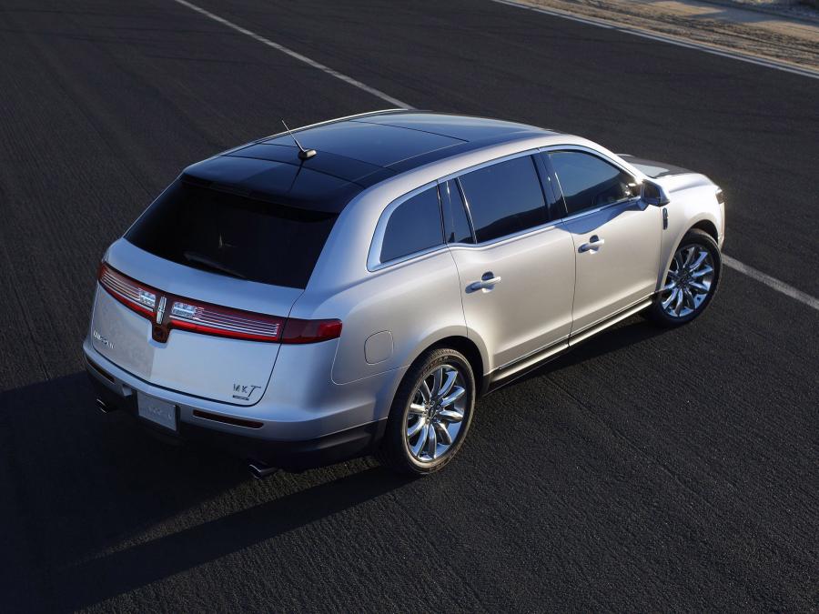  Lincoln MKT 2010 года  (фото 20 из 79)